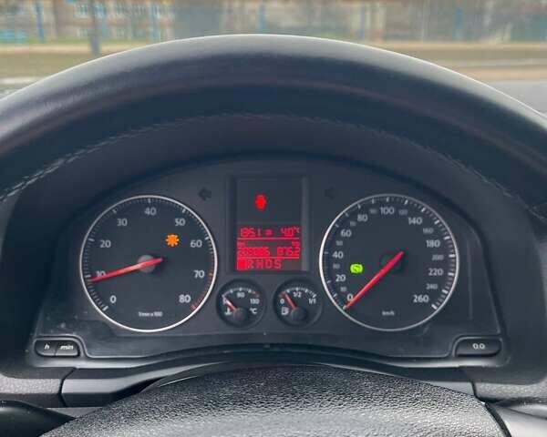 Серый Фольксваген Гольф, объемом двигателя 1.6 л и пробегом 209 тыс. км за 5900 $, фото 10 на Automoto.ua