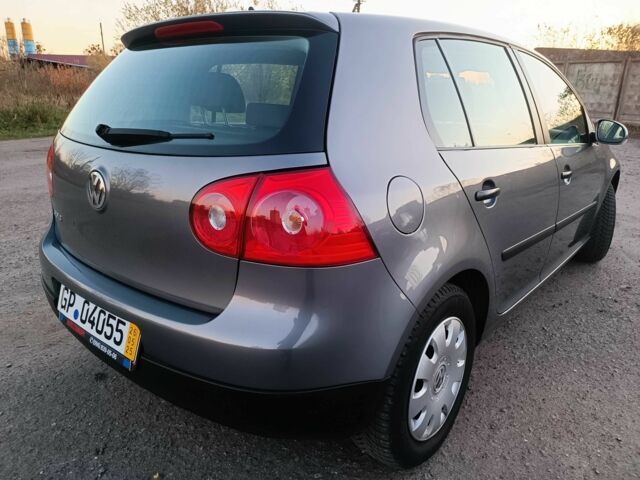 Серый Фольксваген Гольф, объемом двигателя 1.4 л и пробегом 195 тыс. км за 5450 $, фото 5 на Automoto.ua