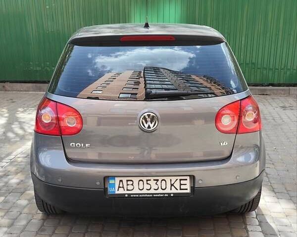Фольксваген Гольф 2006 в Виннице на Automoto.ua Серый Фольксваген Гольф, объемом двигателя 1.6 л и пробегом 308 тыс. км за 5700 $, фото 5 на Automoto.ua
