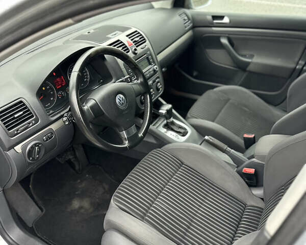 Сірий Фольксваген Гольф, об'ємом двигуна 1.4 л та пробігом 259 тис. км за 6499 $, фото 12 на Automoto.ua