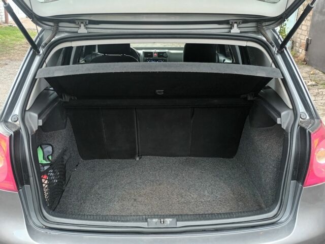 Сірий Фольксваген Гольф, об'ємом двигуна 0 л та пробігом 1 тис. км за 5800 $, фото 7 на Automoto.ua