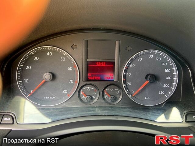 Серый Фольксваген Гольф, объемом двигателя 1.4 л и пробегом 164 тыс. км за 5500 $, фото 5 на Automoto.ua