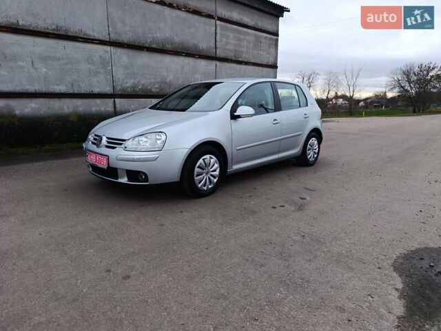 Серый Фольксваген Гольф, объемом двигателя 1.6 л и пробегом 256 тыс. км за 5650 $, фото 4 на Automoto.ua