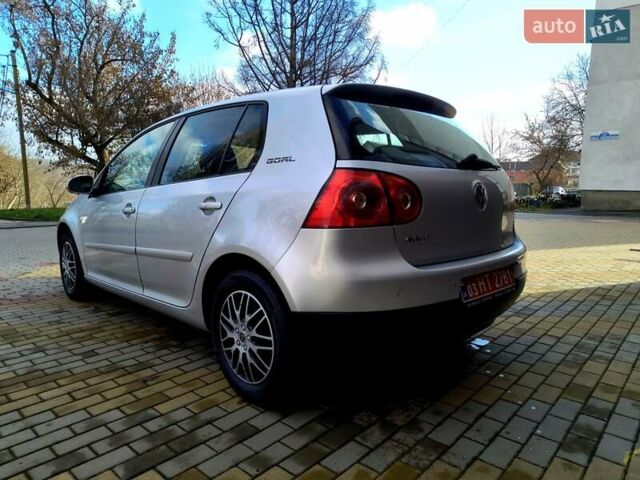 Серый Фольксваген Гольф, объемом двигателя 1.4 л и пробегом 235 тыс. км за 4699 $, фото 5 на Automoto.ua