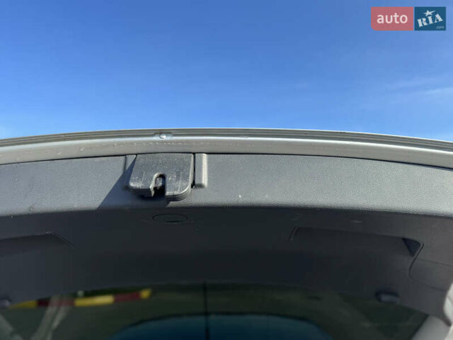 Сірий Фольксваген Гольф, об'ємом двигуна 1.39 л та пробігом 221 тис. км за 4400 $, фото 9 на Automoto.ua