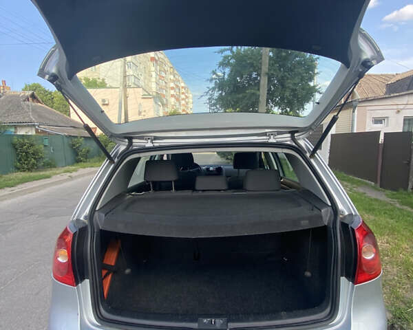 Серый Фольксваген Гольф, объемом двигателя 1.6 л и пробегом 240 тыс. км за 5000 $, фото 9 на Automoto.ua