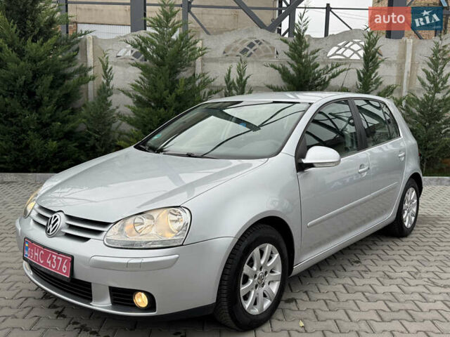 Сірий Фольксваген Гольф, об'ємом двигуна 1.6 л та пробігом 240 тис. км за 6950 $, фото 14 на Automoto.ua
