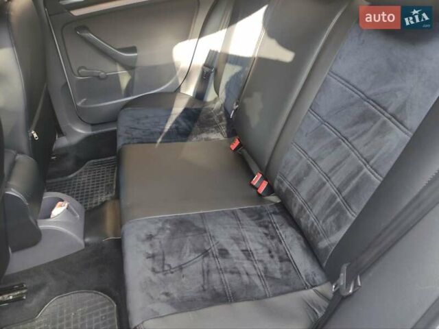 Серый Фольксваген Гольф, объемом двигателя 1.6 л и пробегом 192 тыс. км за 5400 $, фото 18 на Automoto.ua