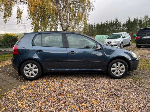 Серый Фольксваген Гольф, объемом двигателя 0 л и пробегом 300 тыс. км за 1500 $, фото 4 на Automoto.ua