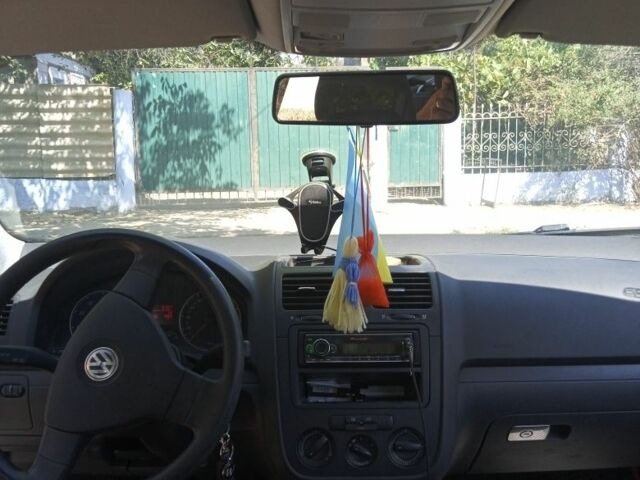 Сірий Фольксваген Гольф, об'ємом двигуна 1.6 л та пробігом 259 тис. км за 6000 $, фото 5 на Automoto.ua