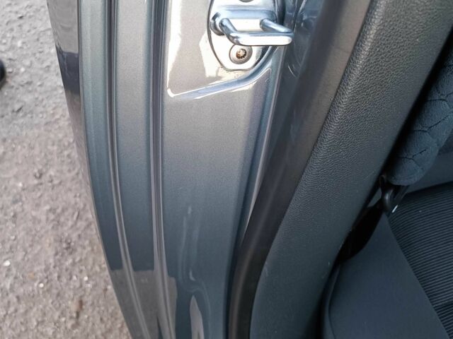 Серый Фольксваген Гольф, объемом двигателя 1.4 л и пробегом 195 тыс. км за 5450 $, фото 16 на Automoto.ua