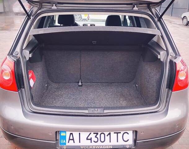 Серый Фольксваген Гольф, объемом двигателя 1.6 л и пробегом 227 тыс. км за 5850 $, фото 17 на Automoto.ua