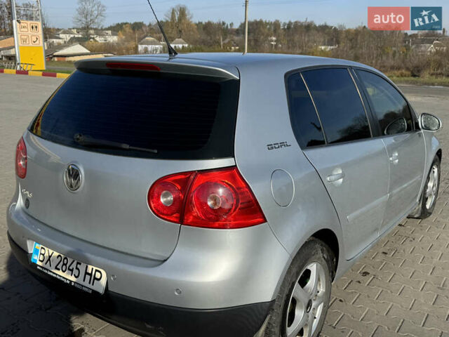 Сірий Фольксваген Гольф, об'ємом двигуна 1.39 л та пробігом 221 тис. км за 4400 $, фото 2 на Automoto.ua