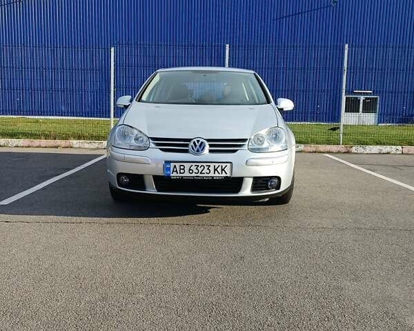 Серый Фольксваген Гольф, объемом двигателя 1.4 л и пробегом 179 тыс. км за 5250 $, фото 8 на Automoto.ua