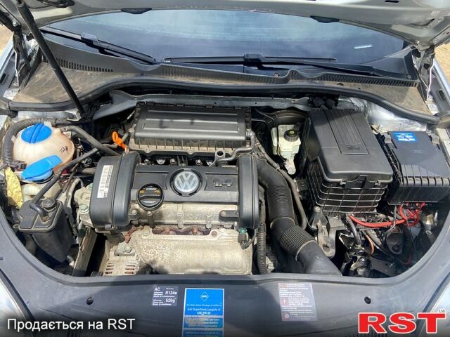 Серый Фольксваген Гольф, объемом двигателя 1.4 л и пробегом 164 тыс. км за 5500 $, фото 7 на Automoto.ua