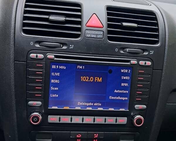 Серый Фольксваген Гольф, объемом двигателя 1.6 л и пробегом 212 тыс. км за 5990 $, фото 15 на Automoto.ua