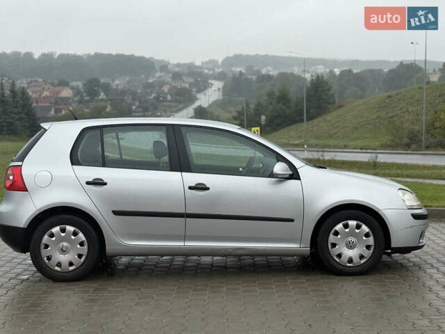 Серый Фольксваген Гольф, объемом двигателя 1.4 л и пробегом 192 тыс. км за 4890 $, фото 2 на Automoto.ua