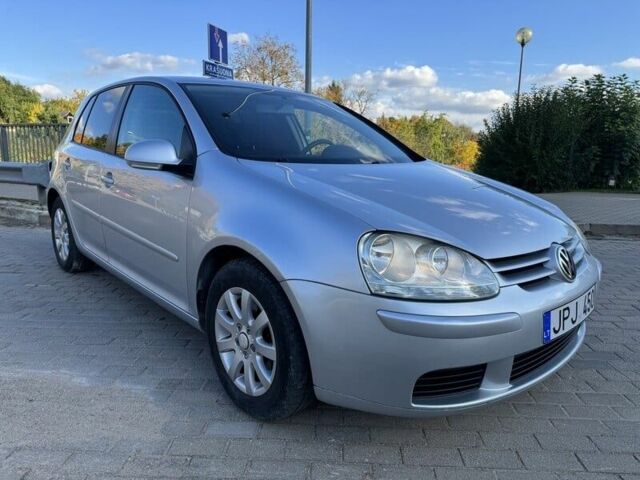 Сірий Фольксваген Гольф, об'ємом двигуна 0 л та пробігом 250 тис. км за 1600 $, фото 1 на Automoto.ua