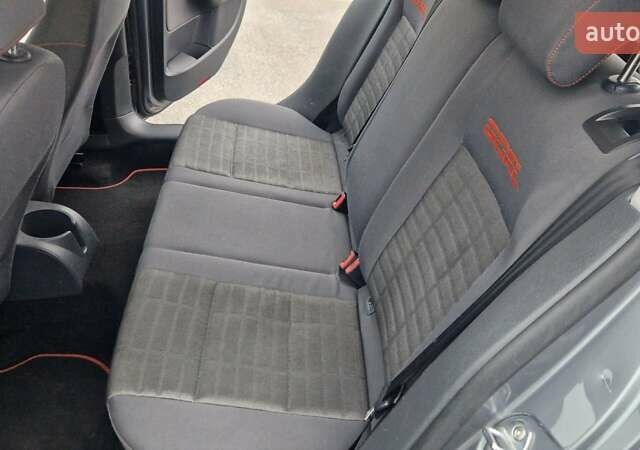 Серый Фольксваген Гольф, объемом двигателя 1.4 л и пробегом 229 тыс. км за 5432 $, фото 64 на Automoto.ua