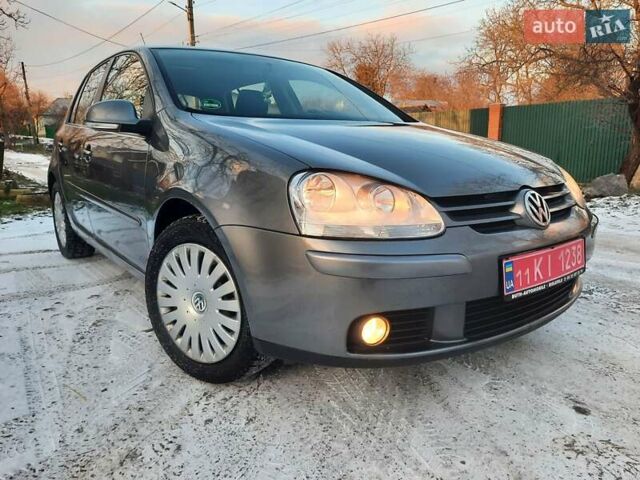 Серый Фольксваген Гольф, объемом двигателя 1.4 л и пробегом 250 тыс. км за 5550 $, фото 91 на Automoto.ua