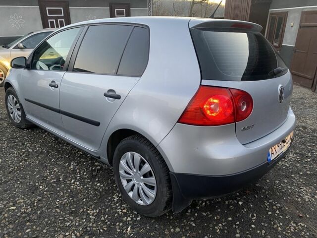 Серый Фольксваген Гольф, объемом двигателя 1.6 л и пробегом 218 тыс. км за 5400 $, фото 1 на Automoto.ua