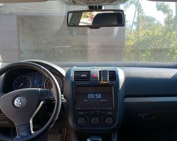 Серый Фольксваген Гольф, объемом двигателя 1.6 л и пробегом 210 тыс. км за 7000 $, фото 6 на Automoto.ua