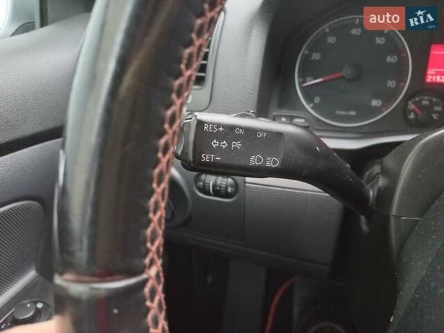 Серый Фольксваген Гольф, объемом двигателя 1.4 л и пробегом 216 тыс. км за 5800 $, фото 20 на Automoto.ua