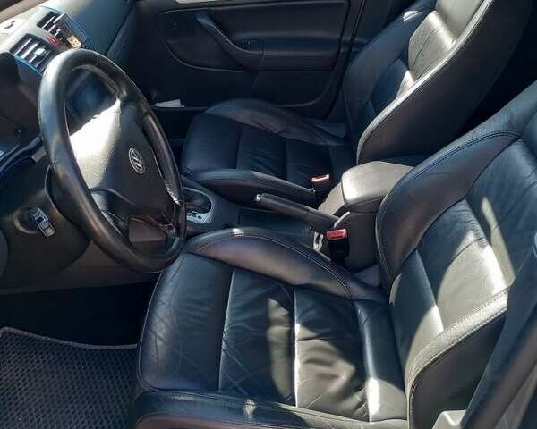 Серый Фольксваген Гольф, объемом двигателя 1.6 л и пробегом 210 тыс. км за 7000 $, фото 7 на Automoto.ua