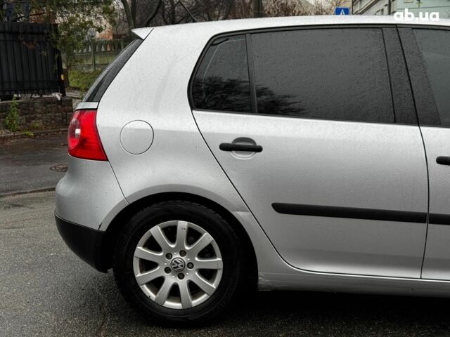 Сірий Фольксваген Гольф, об'ємом двигуна 1.4 л та пробігом 288 тис. км за 4490 $, фото 10 на Automoto.ua