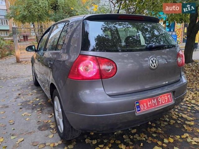 Серый Фольксваген Гольф, объемом двигателя 1.6 л и пробегом 212 тыс. км за 5990 $, фото 5 на Automoto.ua