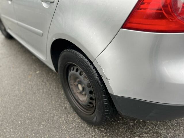 Серый Фольксваген Гольф, объемом двигателя 1.4 л и пробегом 305 тыс. км за 3600 $, фото 7 на Automoto.ua