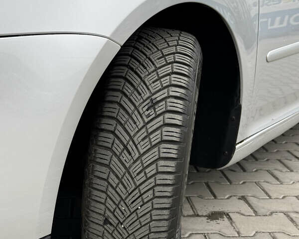 Сірий Фольксваген Гольф, об'ємом двигуна 1.6 л та пробігом 240 тис. км за 6950 $, фото 20 на Automoto.ua