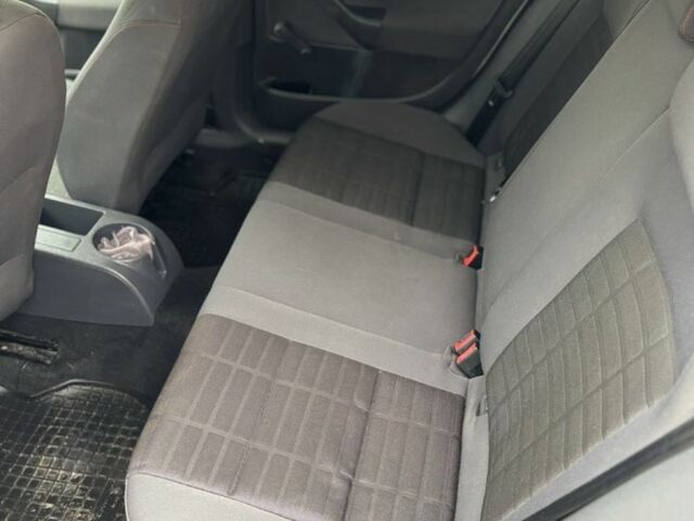 Сірий Фольксваген Гольф, об'ємом двигуна 1.9 л та пробігом 300 тис. км за 2699 $, фото 6 на Automoto.ua