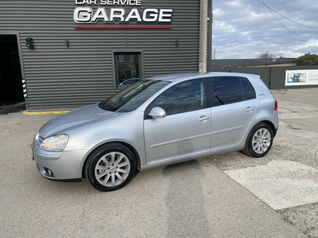 Серый Фольксваген Гольф, объемом двигателя 1.6 л и пробегом 173 тыс. км за 5000 $, фото 10 на Automoto.ua