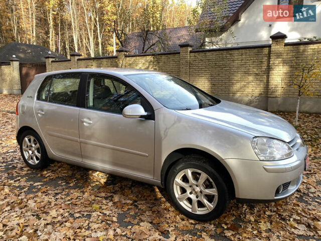 Сірий Фольксваген Гольф, об'ємом двигуна 1.4 л та пробігом 185 тис. км за 4999 $, фото 2 на Automoto.ua