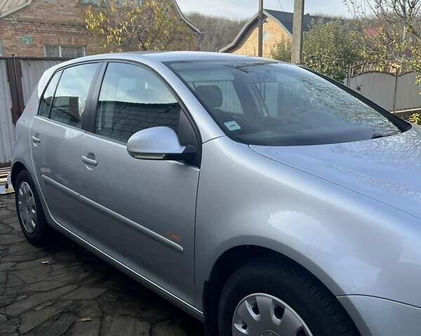 Серый Фольксваген Гольф, объемом двигателя 1.4 л и пробегом 260 тыс. км за 5900 $, фото 9 на Automoto.ua