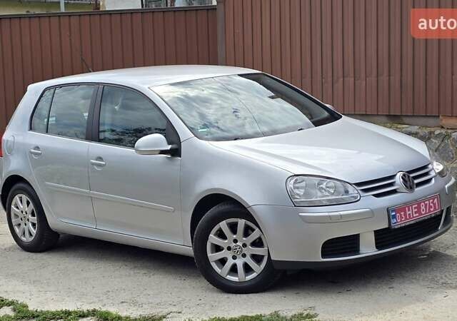 Серый Фольксваген Гольф, объемом двигателя 1.6 л и пробегом 193 тыс. км за 7499 $, фото 10 на Automoto.ua