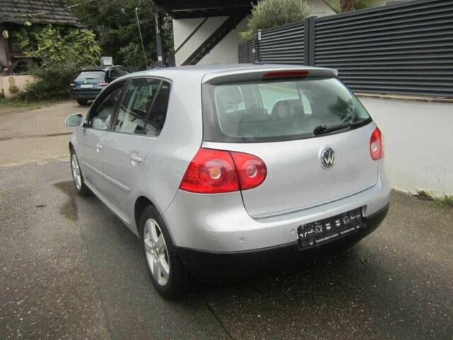 Серый Фольксваген Гольф, объемом двигателя 1.9 л и пробегом 242 тыс. км за 1700 $, фото 1 на Automoto.ua