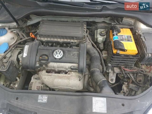 Серый Фольксваген Гольф, объемом двигателя 1.39 л и пробегом 172 тыс. км за 5500 $, фото 13 на Automoto.ua