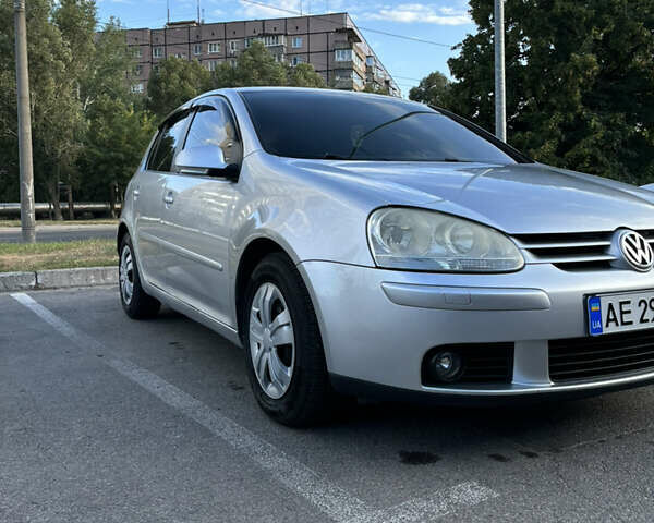 Сірий Фольксваген Гольф, об'ємом двигуна 1.4 л та пробігом 245 тис. км за 5500 $, фото 2 на Automoto.ua