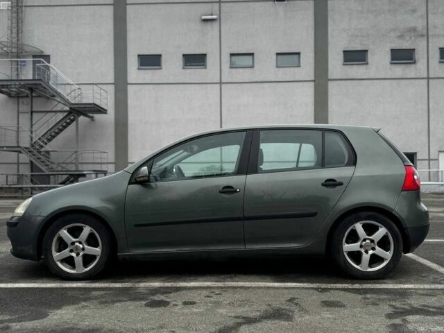 Серый Фольксваген Гольф, объемом двигателя 1.9 л и пробегом 272 тыс. км за 2399 $, фото 5 на Automoto.ua