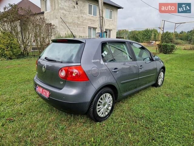 Фольксваген Гольф 2006 в Сторожинце на Automoto.ua Серый Фольксваген Гольф, объемом двигателя 1.6 л и пробегом 216 тыс. км за 5143 $, фото 4 на Automoto.ua