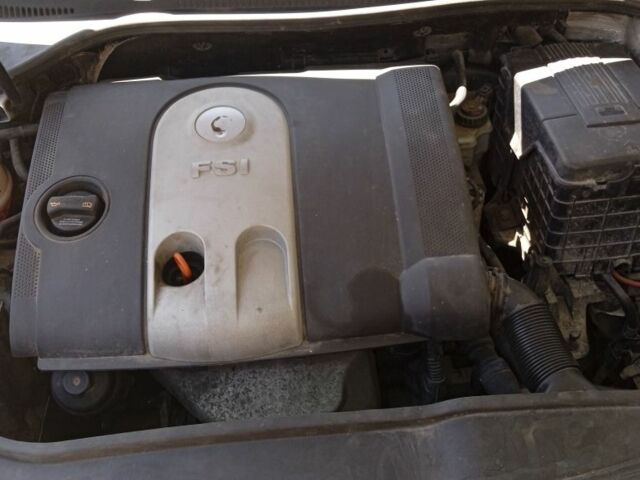 Сірий Фольксваген Гольф, об'ємом двигуна 1.6 л та пробігом 259 тис. км за 6000 $, фото 4 на Automoto.ua