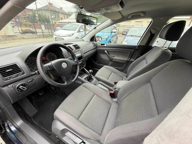 Серый Фольксваген Гольф, объемом двигателя 1.4 л и пробегом 210 тыс. км за 5799 $, фото 10 на Automoto.ua