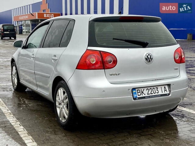 Сірий Фольксваген Гольф, об'ємом двигуна 1.9 л та пробігом 413 тис. км за 6000 $, фото 11 на Automoto.ua