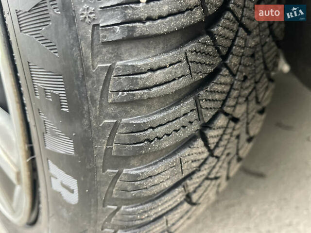 Серый Фольксваген Гольф, объемом двигателя 1.6 л и пробегом 220 тыс. км за 5250 $, фото 25 на Automoto.ua