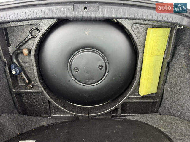 Сірий Фольксваген Гольф, об'ємом двигуна 1.6 л та пробігом 179 тис. км за 6899 $, фото 19 на Automoto.ua