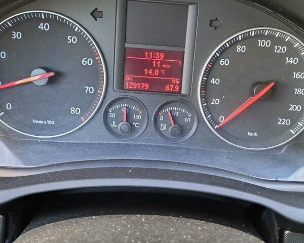Фольксваген Гольф 2006 в Запорожье на Automoto.ua Серый Фольксваген Гольф, объемом двигателя 1.39 л и пробегом 129 тыс. км за 6100 $, фото 8 на Automoto.ua