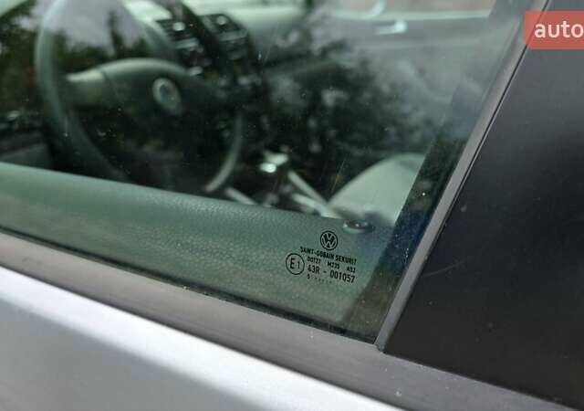 Серый Фольксваген Гольф, объемом двигателя 1.6 л и пробегом 193 тыс. км за 7499 $, фото 35 на Automoto.ua