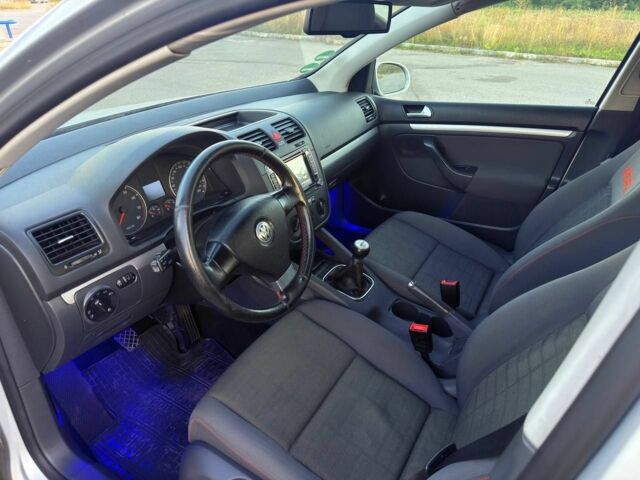 Серый Фольксваген Гольф, объемом двигателя 0 л и пробегом 192 тыс. км за 4800 $, фото 7 на Automoto.ua